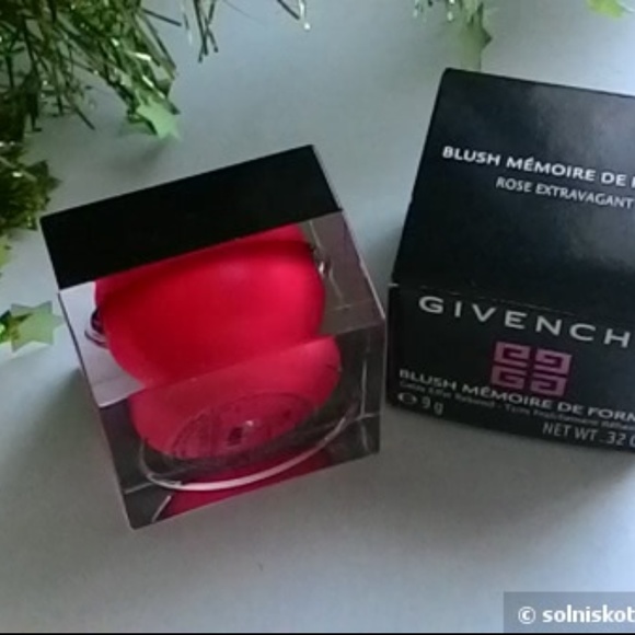 givenchy blush memoire de forme